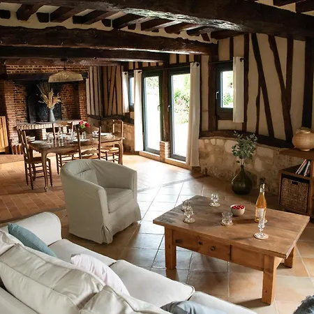 L'aube Normande 度假居 *